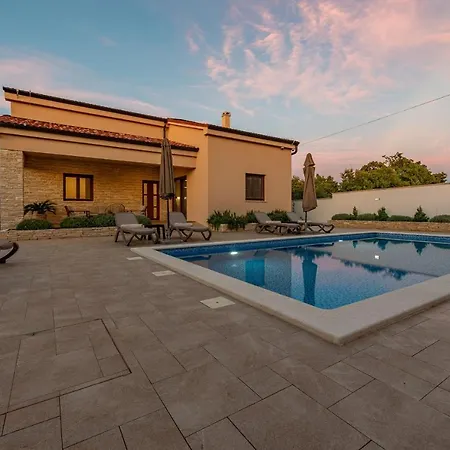 Roza Zadarvillas Villa *