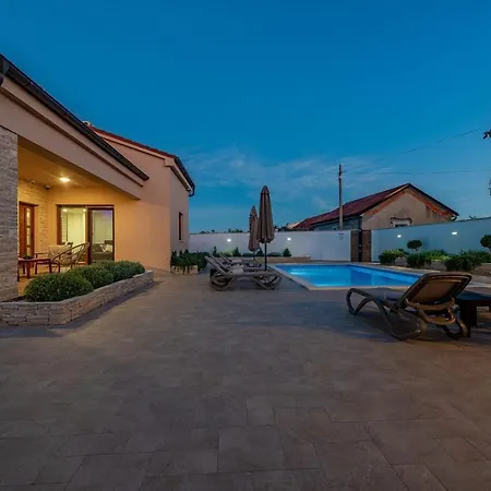 Roza Zadarvillas Villa