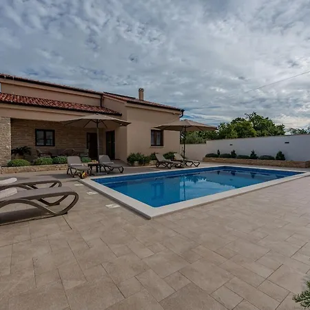 Roza Zadarvillas Villa *