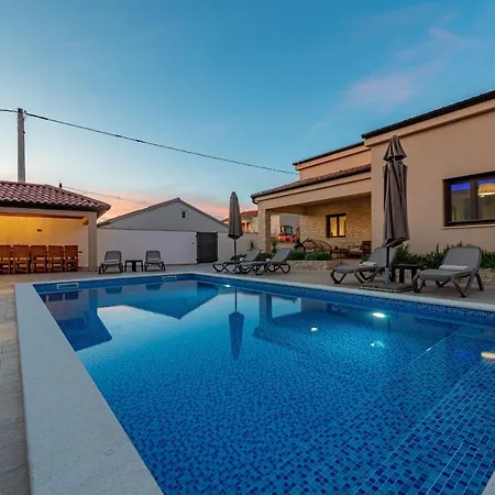 Villa Roza Zadarvillas Lovinac (Zadar)